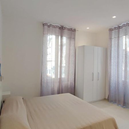 Barby 1 Hotel La Spezia Bagian luar foto