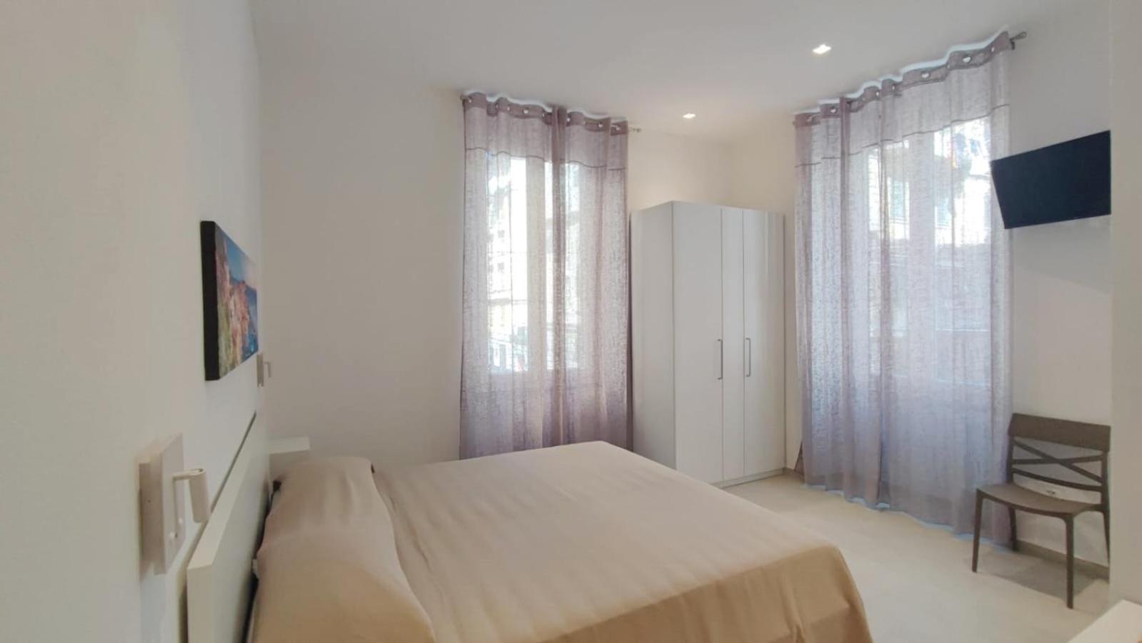 Barby 1 Hotel La Spezia Bagian luar foto